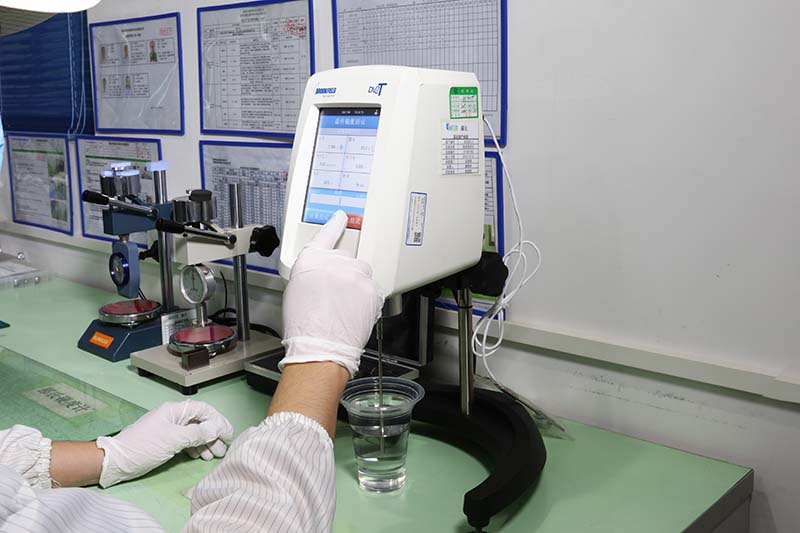 ?告別泵出困擾：自粘性相變導熱材料如何讓高功率散熱更可靠