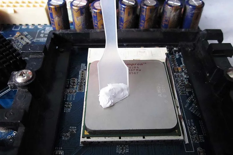 如何涂抹導熱硅脂