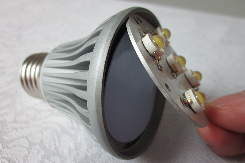 LED燈超軟導熱墊應用 LED燈超軟導熱墊應用